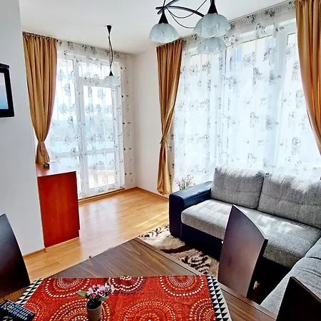 Mdk Sea View Apartment Varna